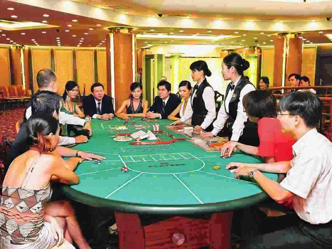 Không gian sòng Casino hiện đại và lộng lẫy