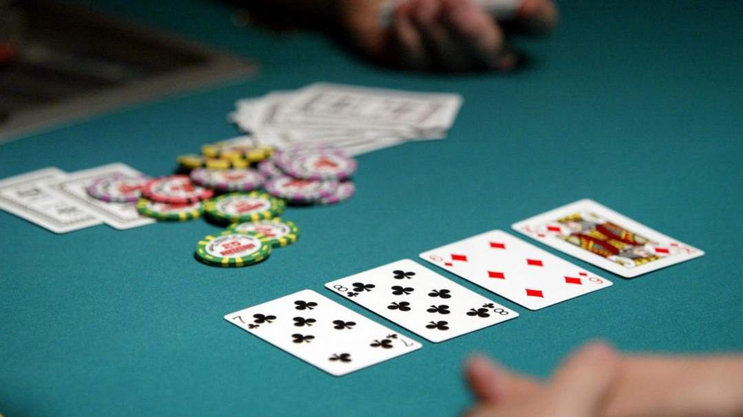 Những hiểm họa khi không chú ý đến xác suất Poker 